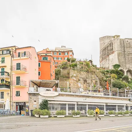 Lägenhet A Casa Di Chiara, Centro 50 Metri Dal Mare