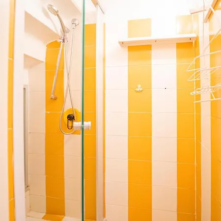 Διαμέρισμα A Casa Di Chiara, Centro 50 Metri Dal Mare