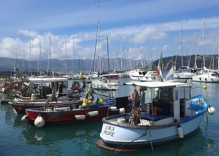 Lägenhet A Casa Di Chiara, Centro 50 Metri Dal Mare Lerici