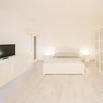 A Casa Di Chiara, Centro 50 Metri Dal Mare Apartment *