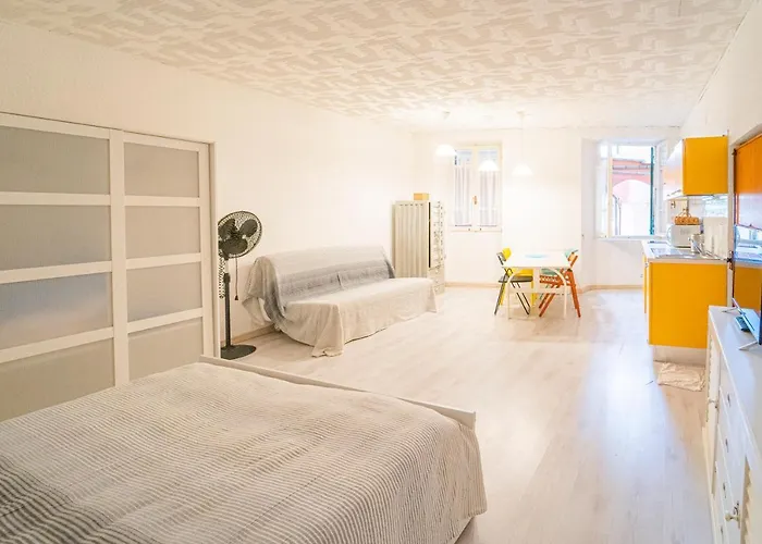 A Casa Di Chiara, Centro 50 Metri Dal Mare